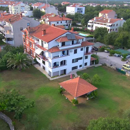 Apartment Ana
