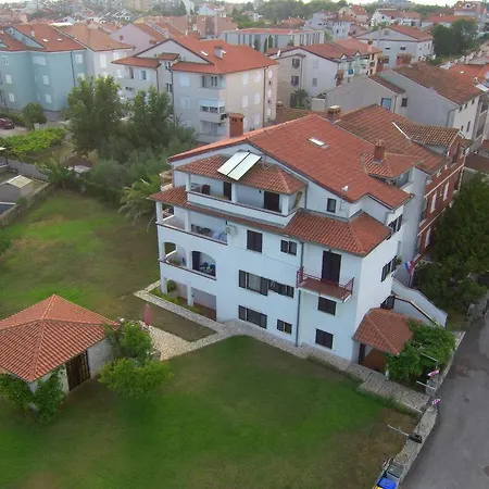 Ana * Rovinj