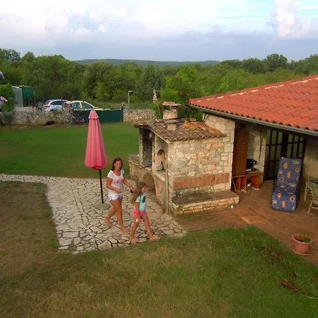 Ana Apartament *